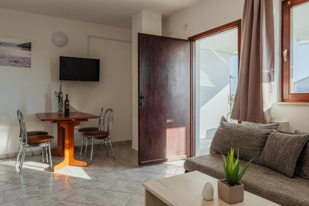 Apartmani Jaman 沃希 外观 照片